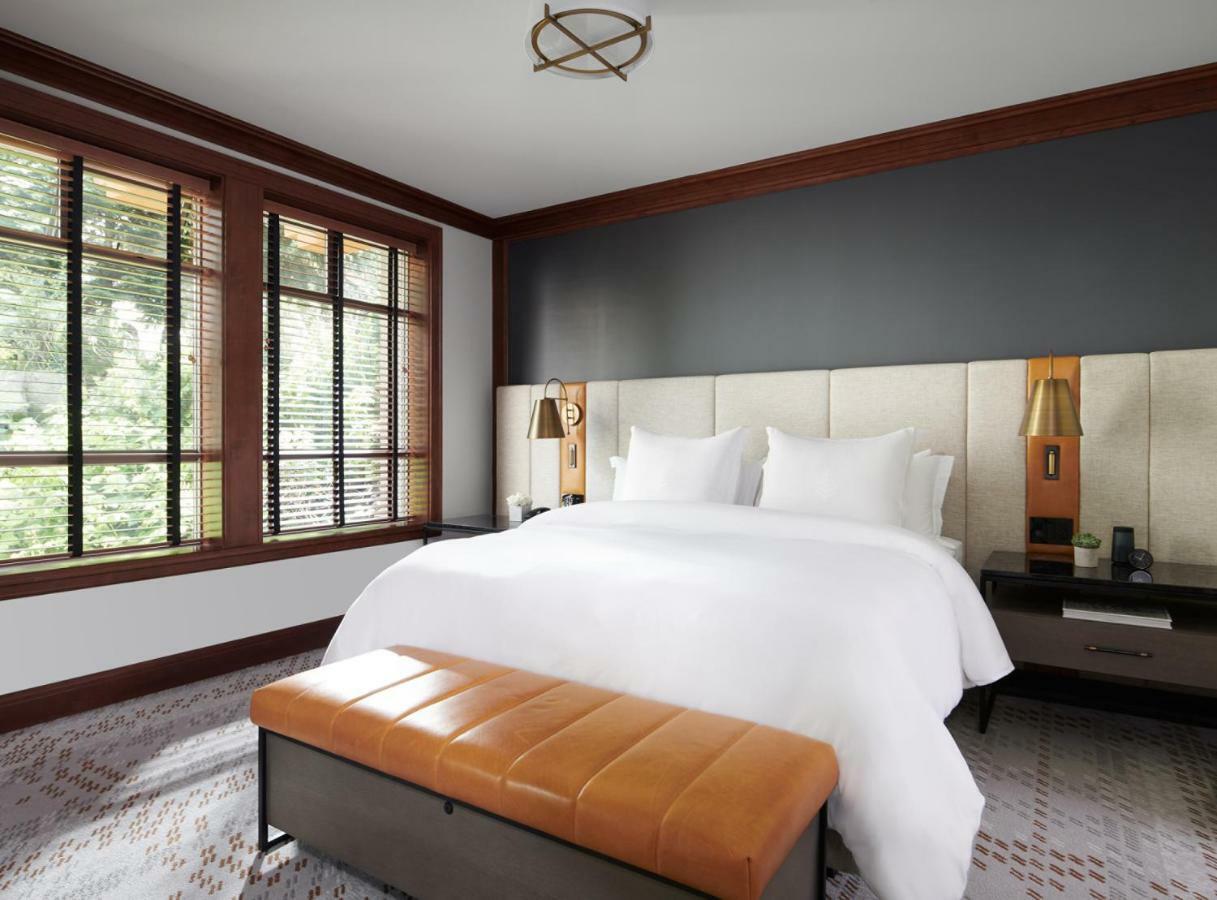 Four Seasons Resort