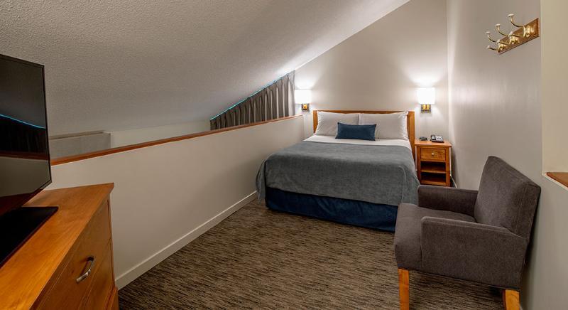 Village & Hotel 3*