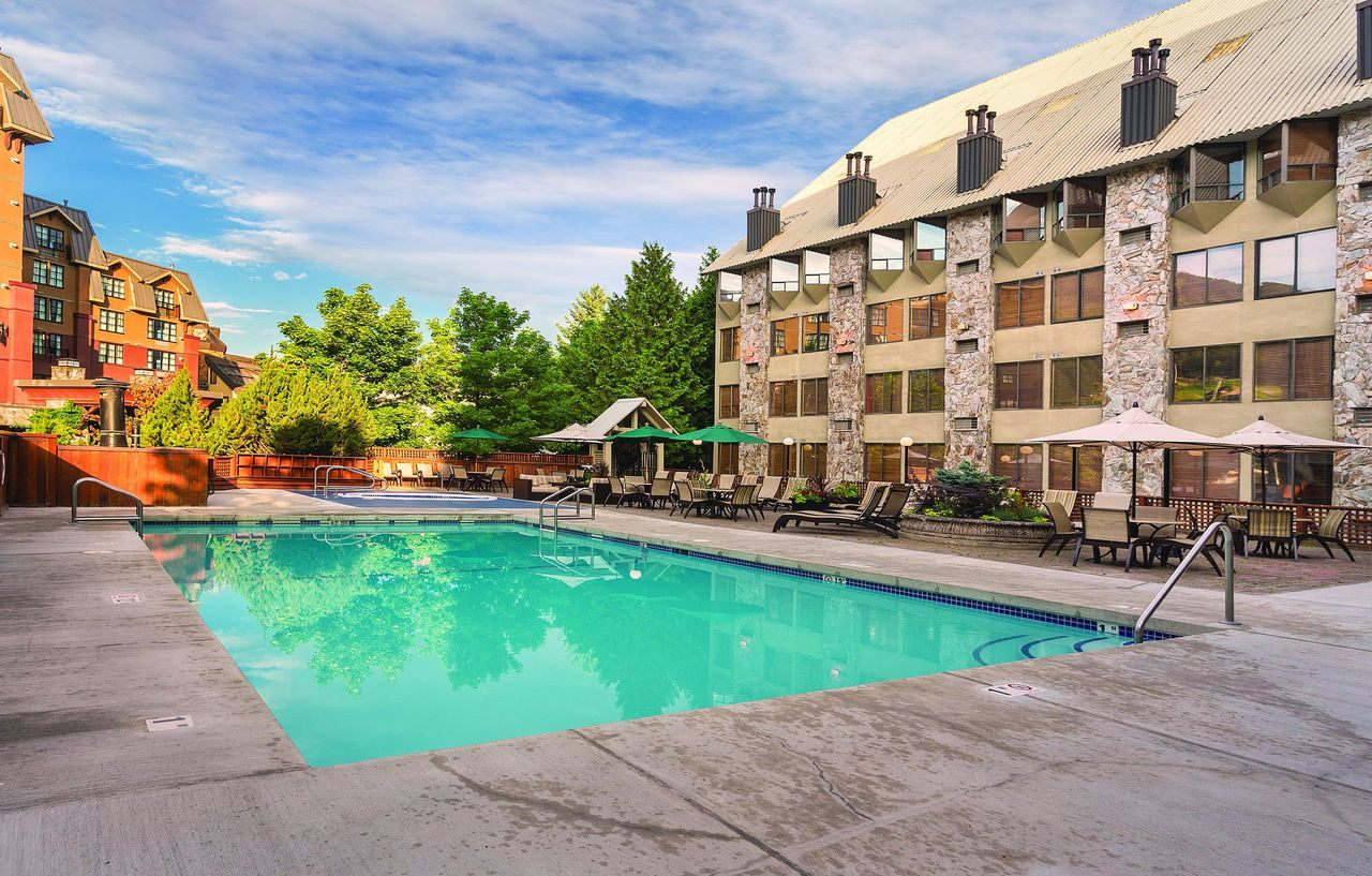 Mountainside 3* Whistler