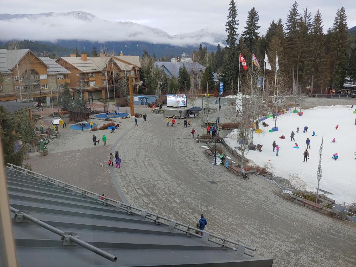 Tyndalstone 3 Bedroom In The Heart Of Village North Apartment Whistler