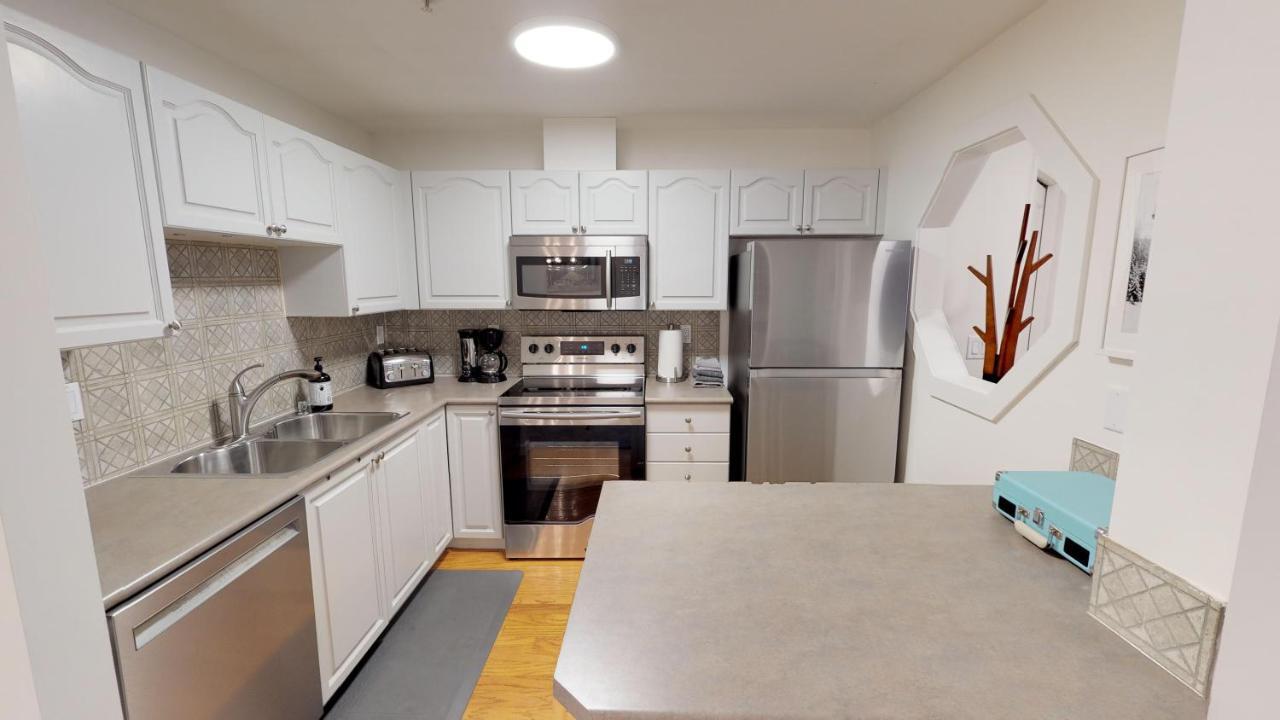 Apartment Stoney Creek- Lagoons By Premier Whistler