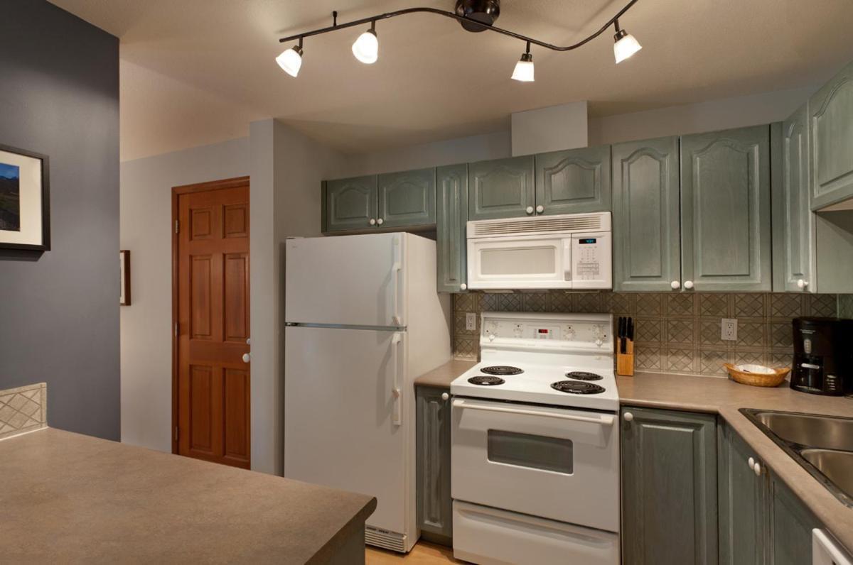 Apartment Stoney Creek- Lagoons By Premier