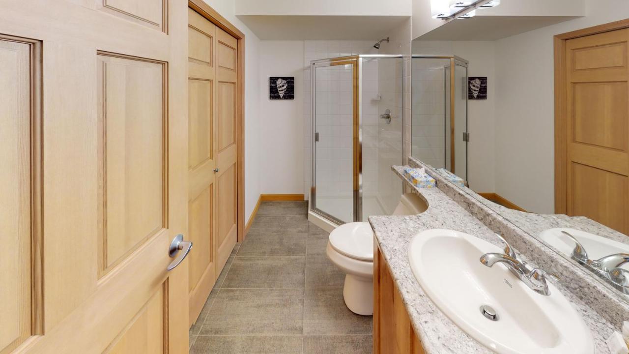 Apartment Stoney Creek Northstar By Premier