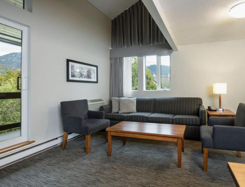 Hotel Village & 3*
