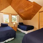 Lorimer Ridge Lodge