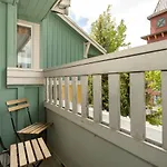 Bear Lodge