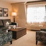 Sundial Hotel