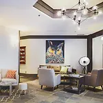 Summit Lodge Boutique Hotel By Paradox