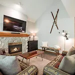 Arrowhead Point By Outpost Whistler