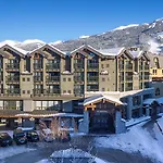 The Crystal Lodge
