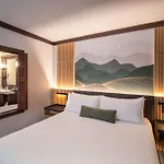 Nita Lake Lodge