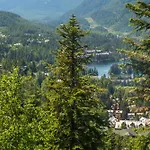 Taluswood Bluffs By Outpost Whistler