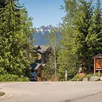Taluswood Bluffs By Outpost Whistler