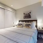 2Br Renovated Townhouse In Benchlands By Harmony Whistler