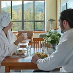 Pan Pacific Whistler Mountainside