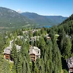 Taluswood The Heights 6 | Beautifully Updated Chalet W/ Private Hot Tub, Slopeside View, Parking