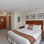 Cascade Lodge