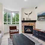 Cascade Lodge