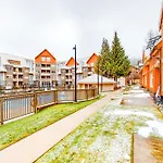 Lake Placid Coach House 16
