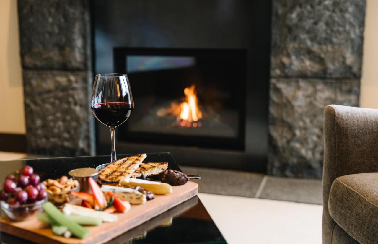 Nita 4* Whistler
