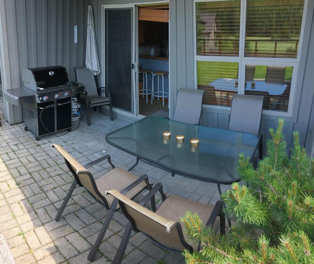 Beautiful Golf Course Setting By Harmony Holiday home *