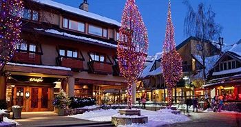 Premier - Village North Apartment *