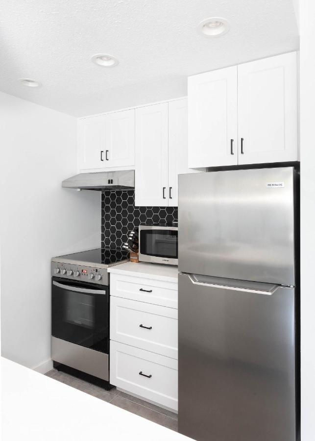 Apartment Contemporary & Spacious Slopeside 1br Getaway Whistler