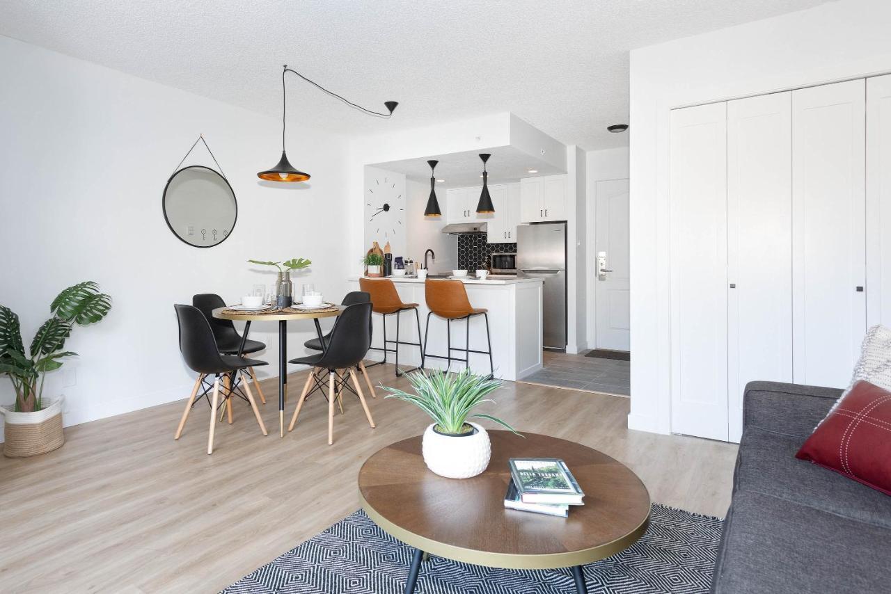 Apartment Contemporary & Spacious Slopeside 1br Getaway Whistler