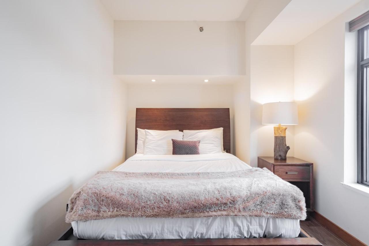 Apartment Carleton By Outpost