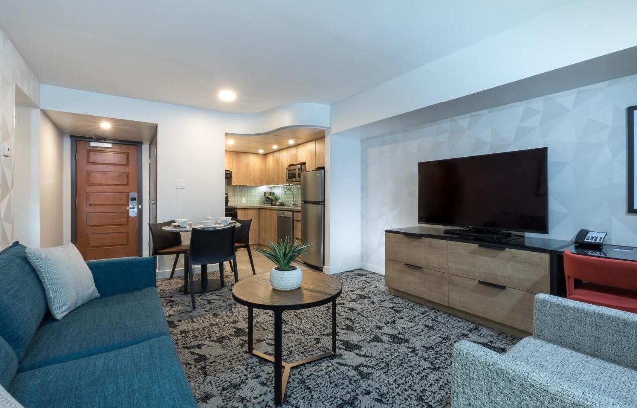 The Crystal 4* Whistler