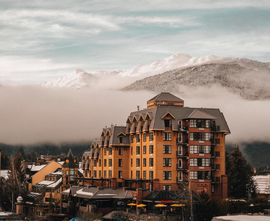 Sundial 4* Whistler