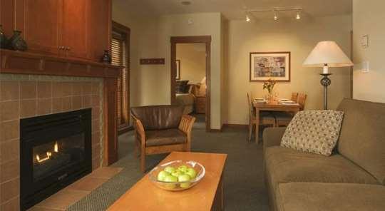 Pan Pacific Mountainside Hotel 4*