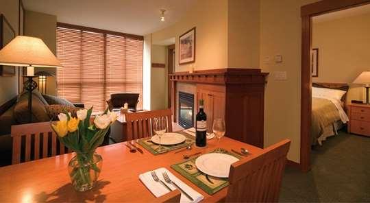 Hotel Pan Pacific Mountainside Whistler