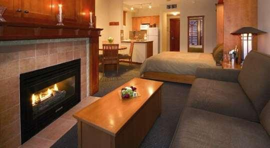 Pan Pacific Mountainside 4* Whistler
