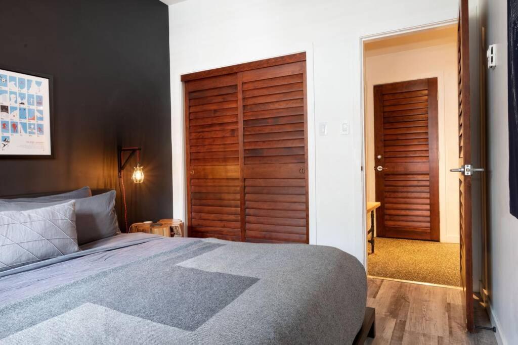 Prime Location, In/out * Whistler