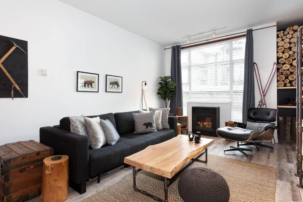 Prime Location, In/out Apartment