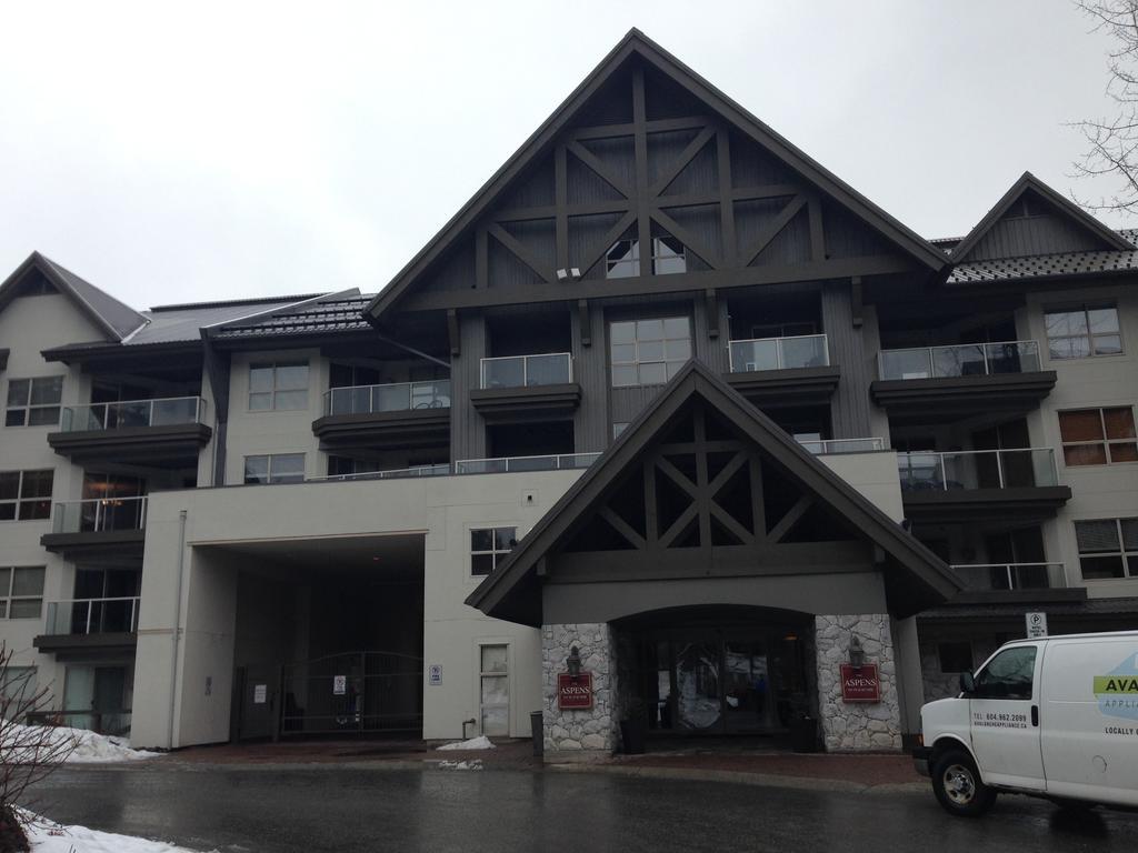 The Aspens By Whistler Premier Apartment