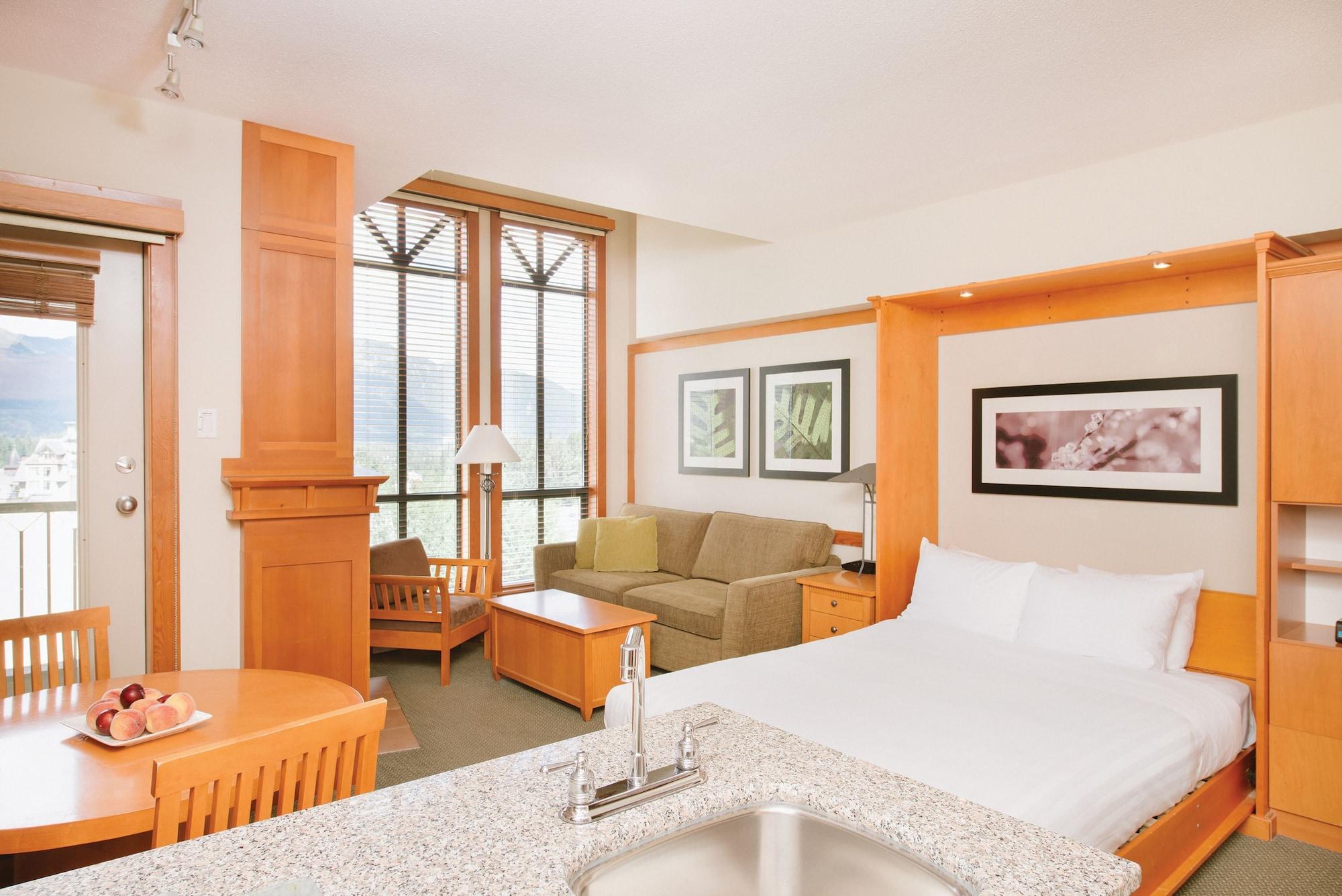 Pan Pacific Mountainside Hotel Whistler