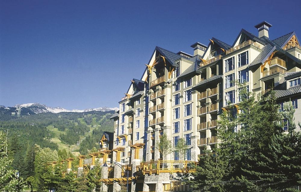 Hotel Pan Pacific Village Centre 4*