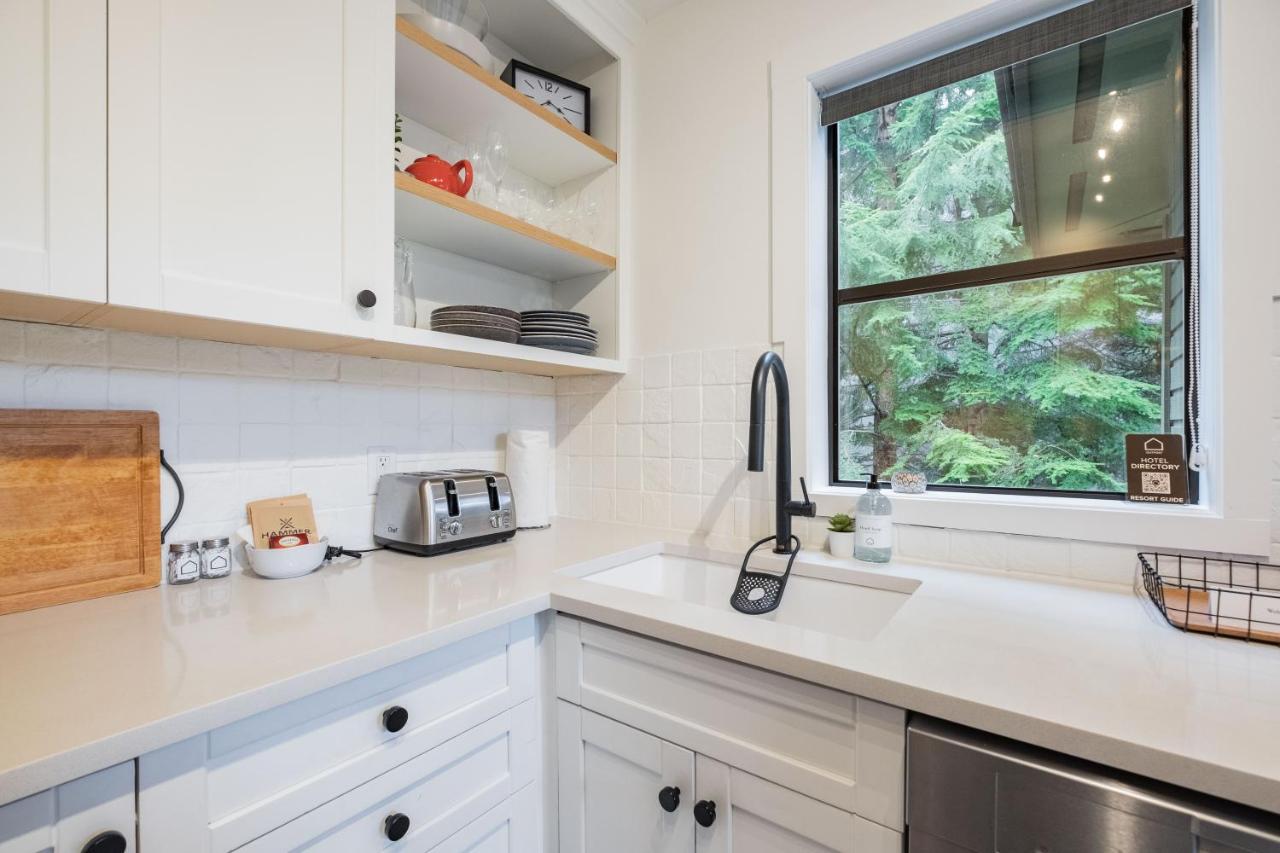 Holiday home Powderview 24 By Outpost Whistler