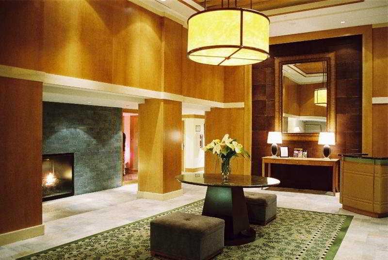 Pan Pacific Village Centre Hotel