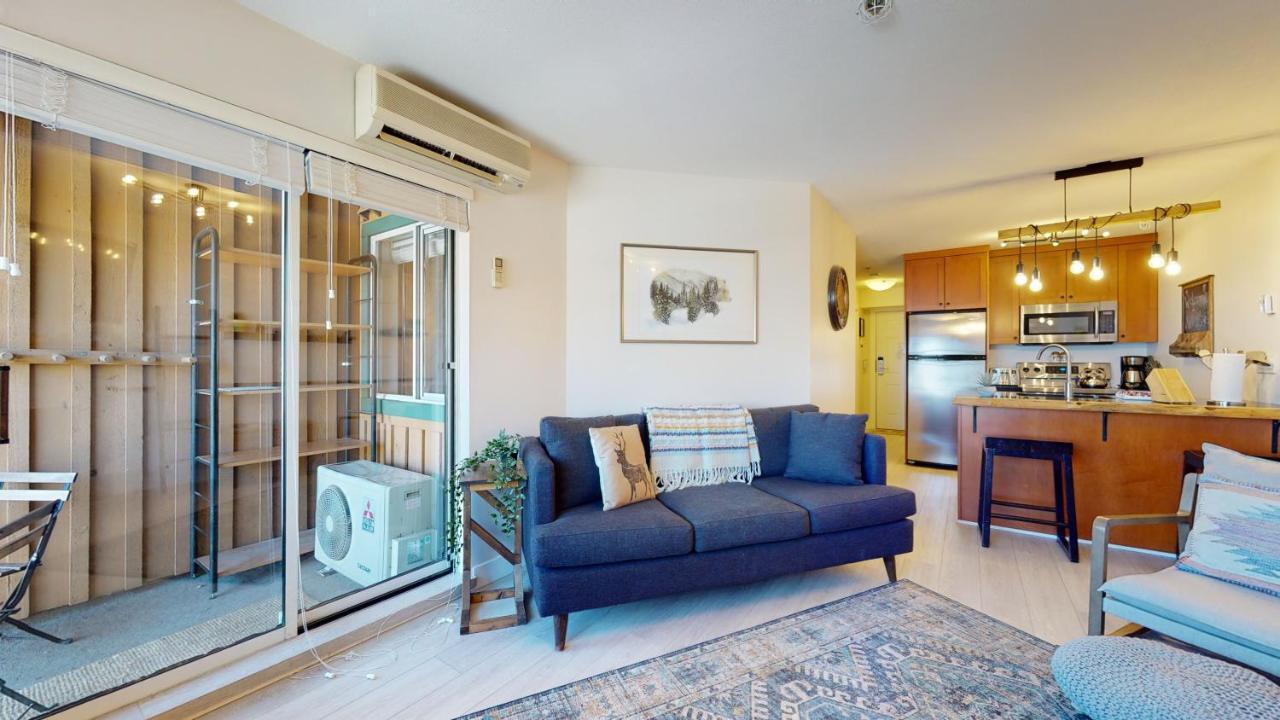 1br Den Village With Mountain Views And Hot Tub By Harmony *