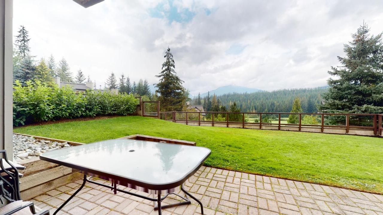 Beautiful Golf Course Setting By Harmony Holiday home *
