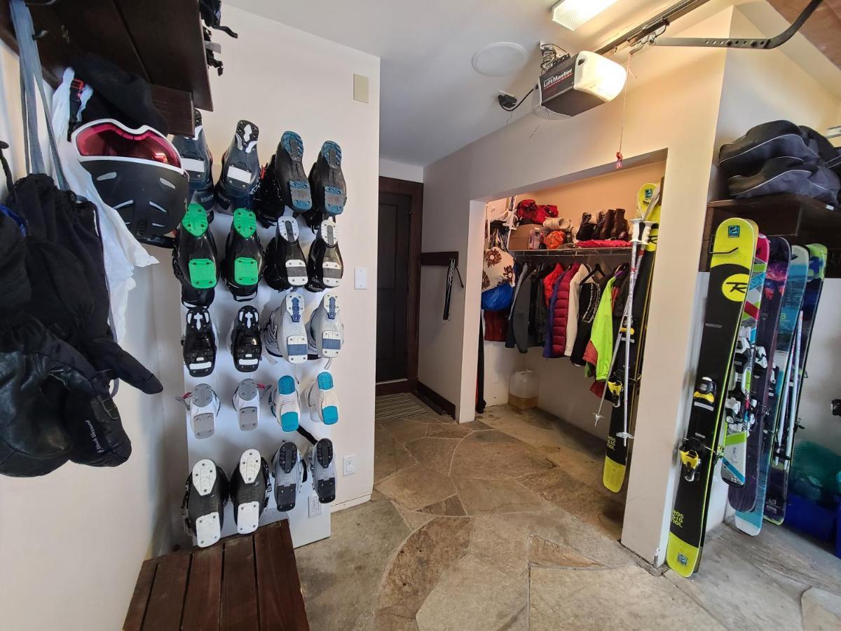 Villa Luxury Ski-in / Ski-out On Blackcomb