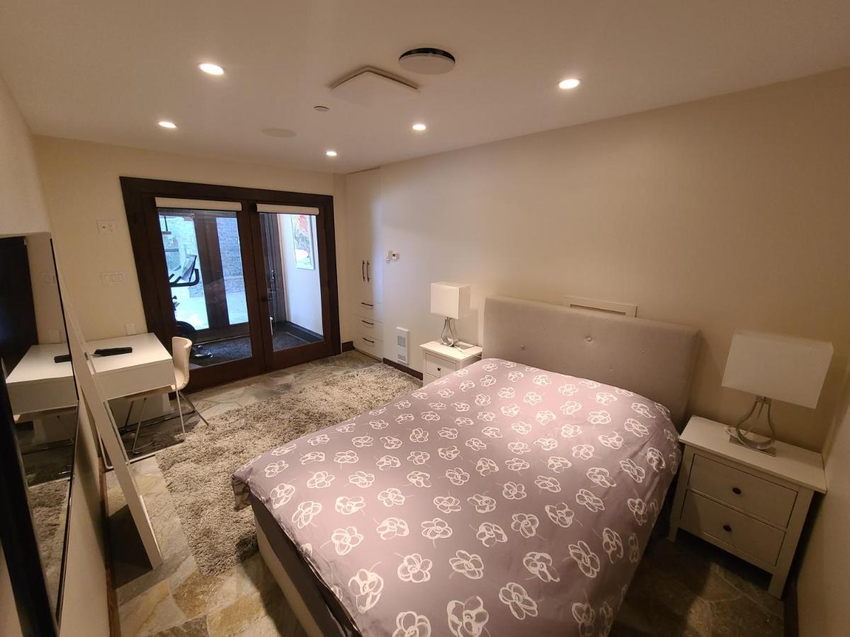 Villa Luxury Ski-in / Ski-out On Blackcomb *