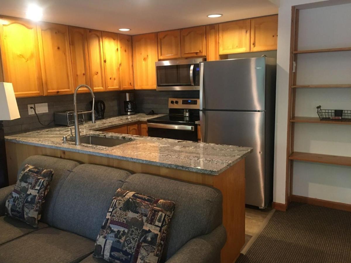 Valhalla Vacations At Apartment Whistler