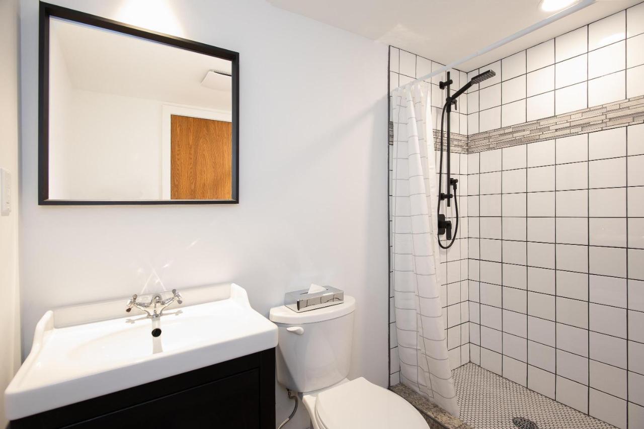 Apartment Fitzsimmons C - Private Sauna, Located In The Heart Of Village *