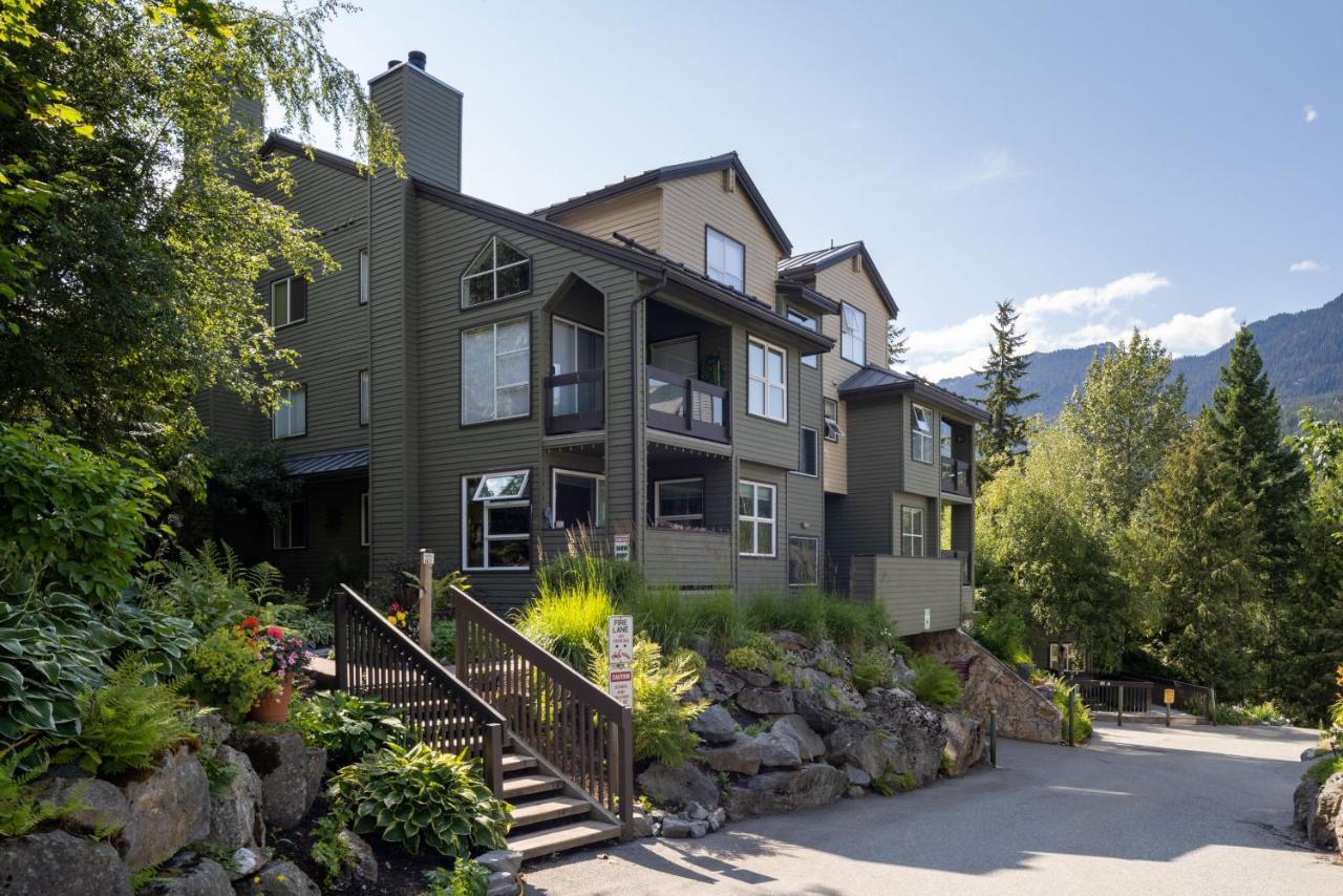 Powderview 12 By Premier Apartment Whistler