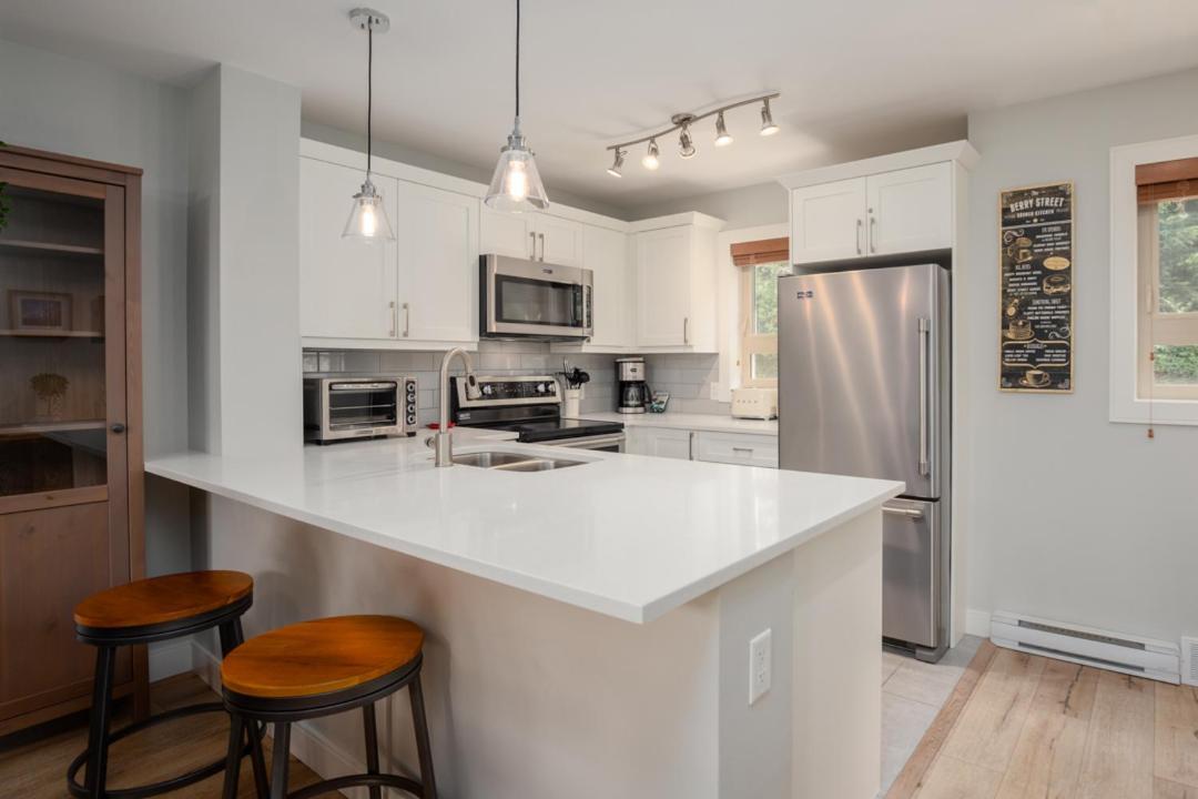 2br - Multi-level Townhome With Hot Tub By Harmony