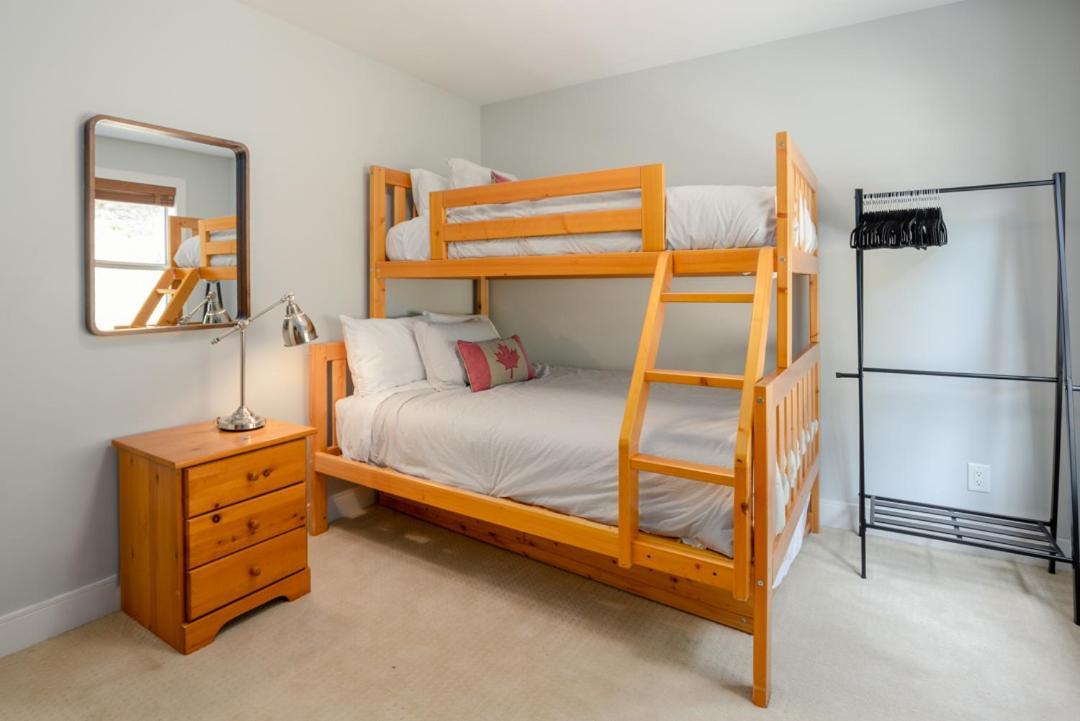 2br - Multi-level Townhome With Hot Tub By Harmony *